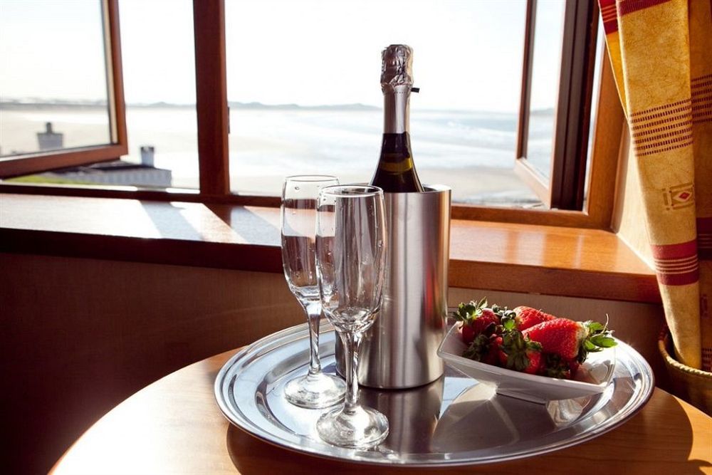 Waterfront House & Restaurant Hotel Enniscrone Ngoại thất bức ảnh
